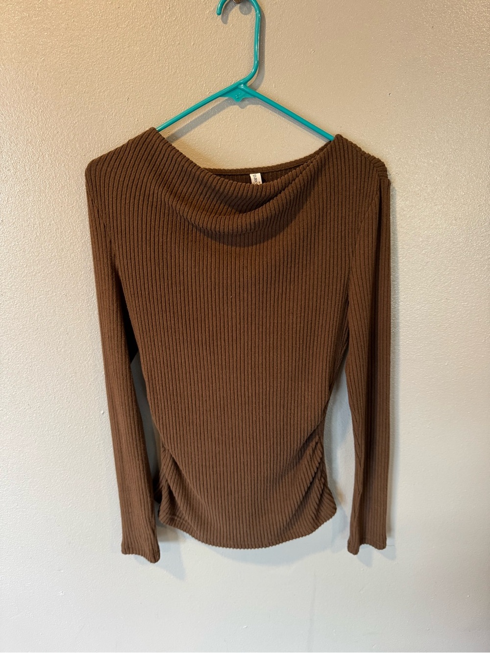 Brown Ribbed Long-Sleeve Women's Sweater